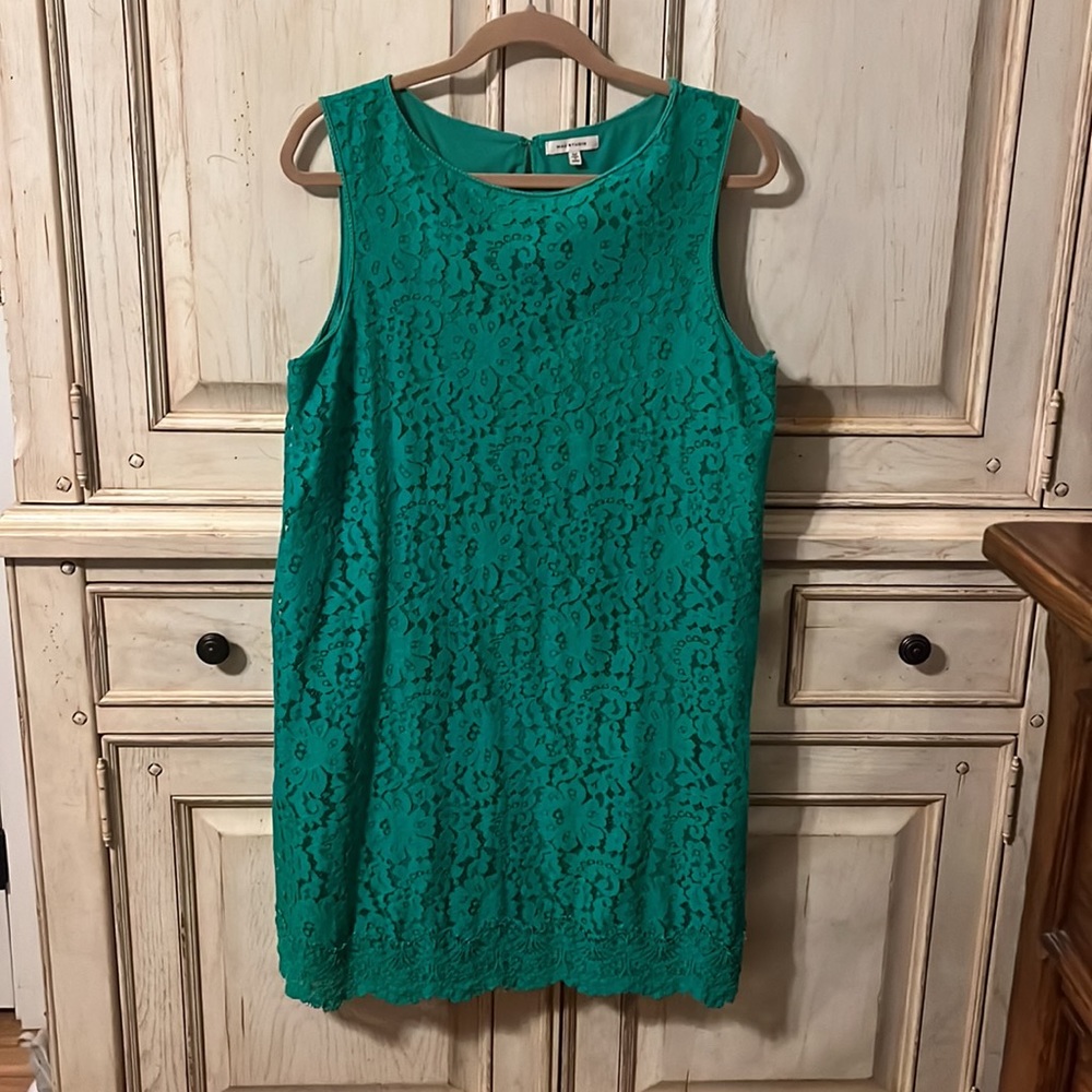 Max Studio Green Shift Dress